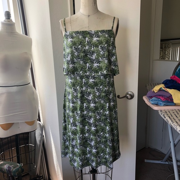 Margaret M Dresses & Skirts - Tropical print pop over dress